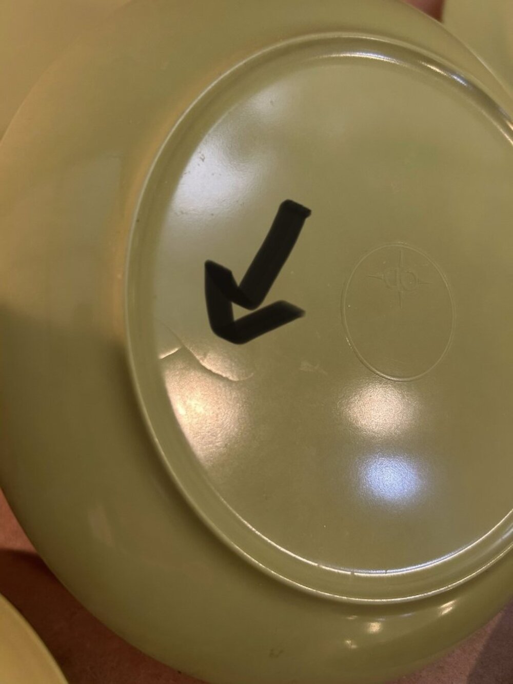 Vintage 10 pc. Oneida Melamine Avocado Green Serving Bowls, Plates & Small Bowls - Picture 6 of 16